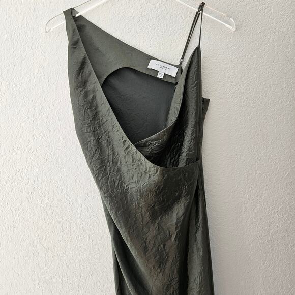 EQUIPMENT Femme Aurore Crinkle Wrap Dress Castor Grey Size 6 NEW - Picture 5 of 13